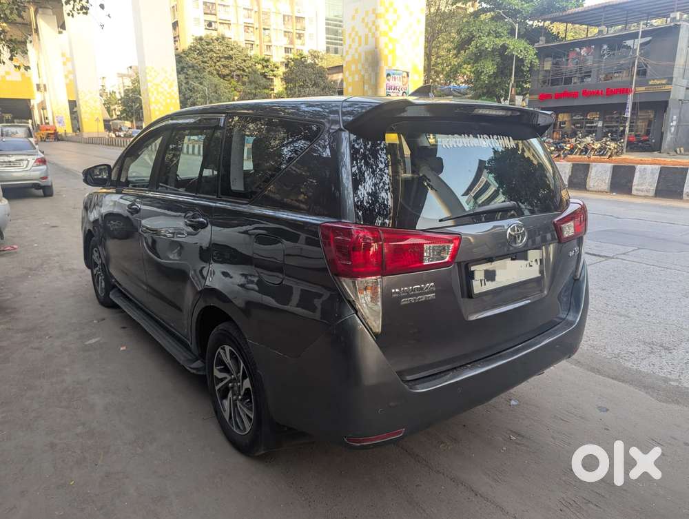 Toyota Innova Crysta 2.4 G Mt 8s, 2022, Diesel