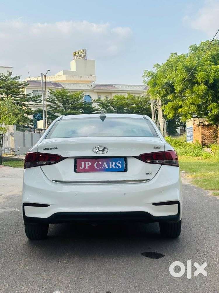 Hyundai Verna Crdi 1.6 At Sx Option, 2019, Diesel