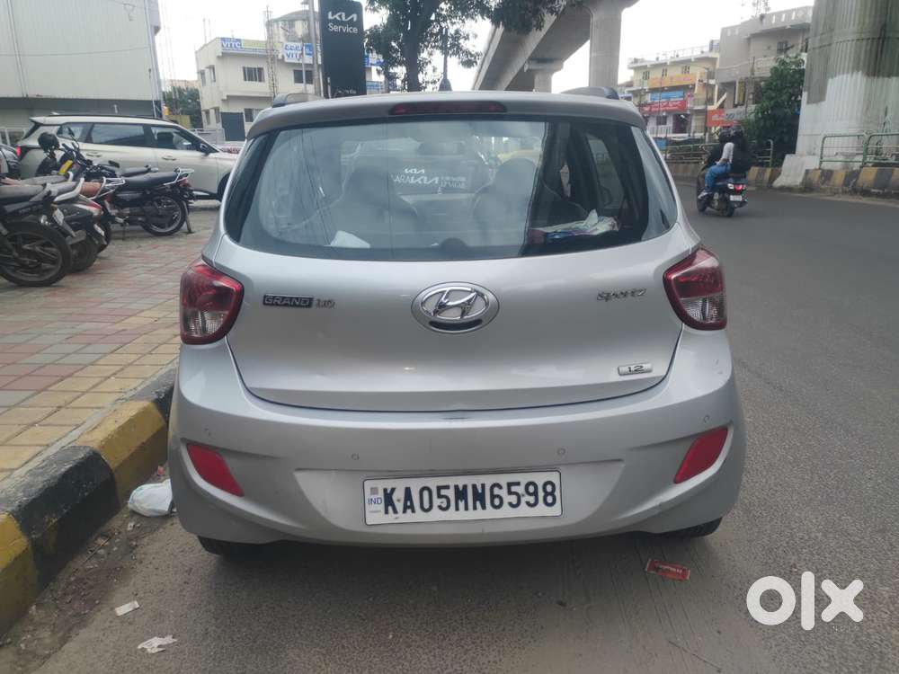 Hyundai Grand I10 Sportz, 2013, Petrol