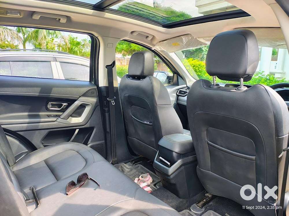 Less Driven Top Model Harrier Camouflage Edition