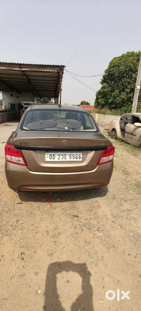Maruti Suzuki Dzire 2017 Petrol Well Maintained