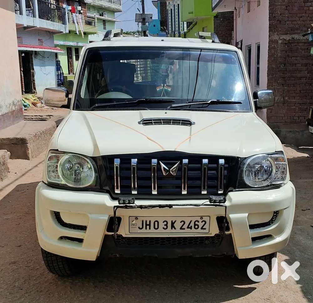Mahindra Scorpio 2014 Diesel Manual Car