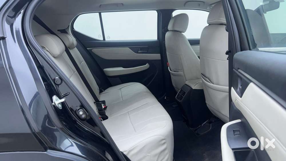 Honda Elevate Vx Mt, 2025, Petrol