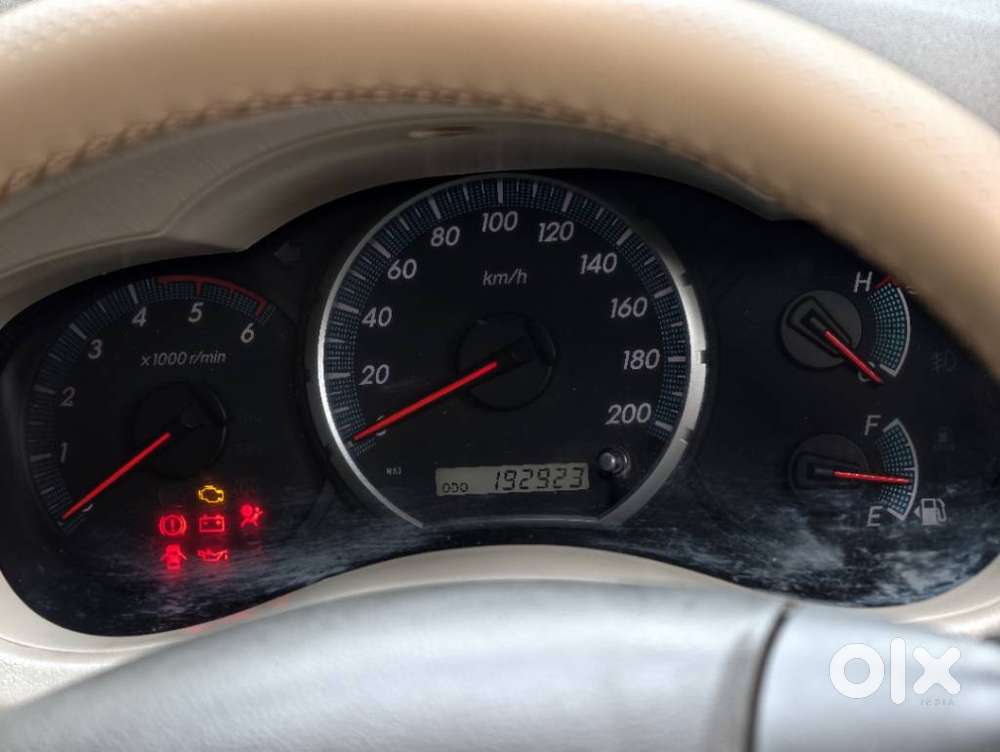 Toyota Innova 2.0 V, 2013, Diesel