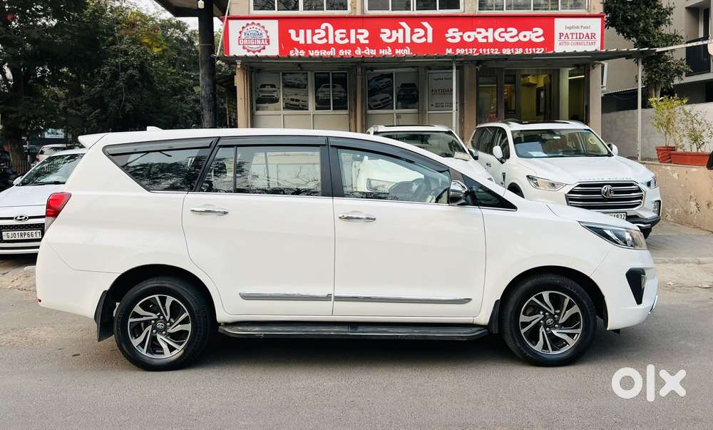 Toyota Innova Crysta [2016-2020] 2.4 Gx At 7 Str, 2021, Diesel