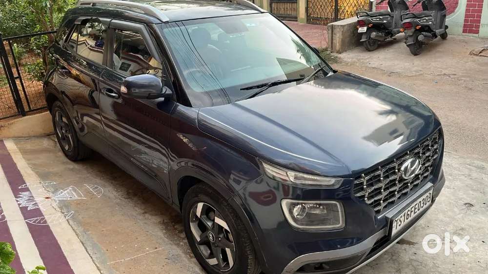 Hyundai Venue Crdi Manual 2021