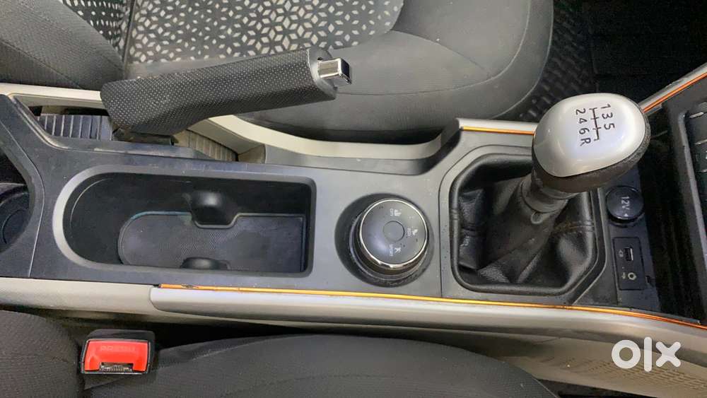 Tata Nexon 1.2 Revotron Xm, 2018, Petrol