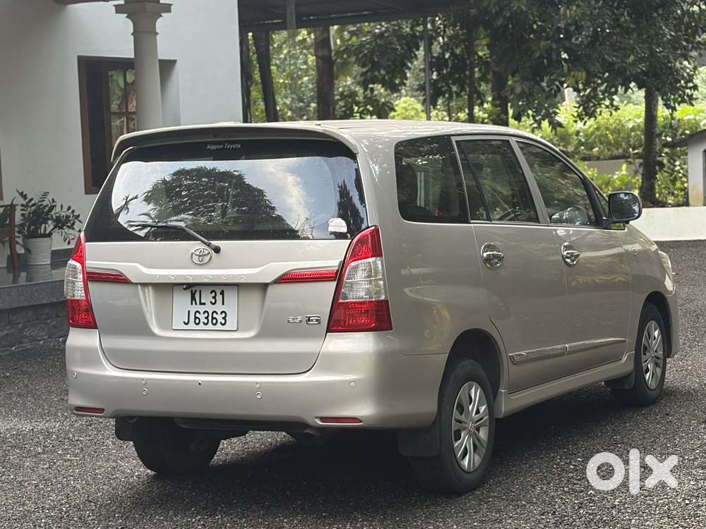 Toyota Innova 2.5 Gx 7 Str Bs-iii, 2016, Diesel