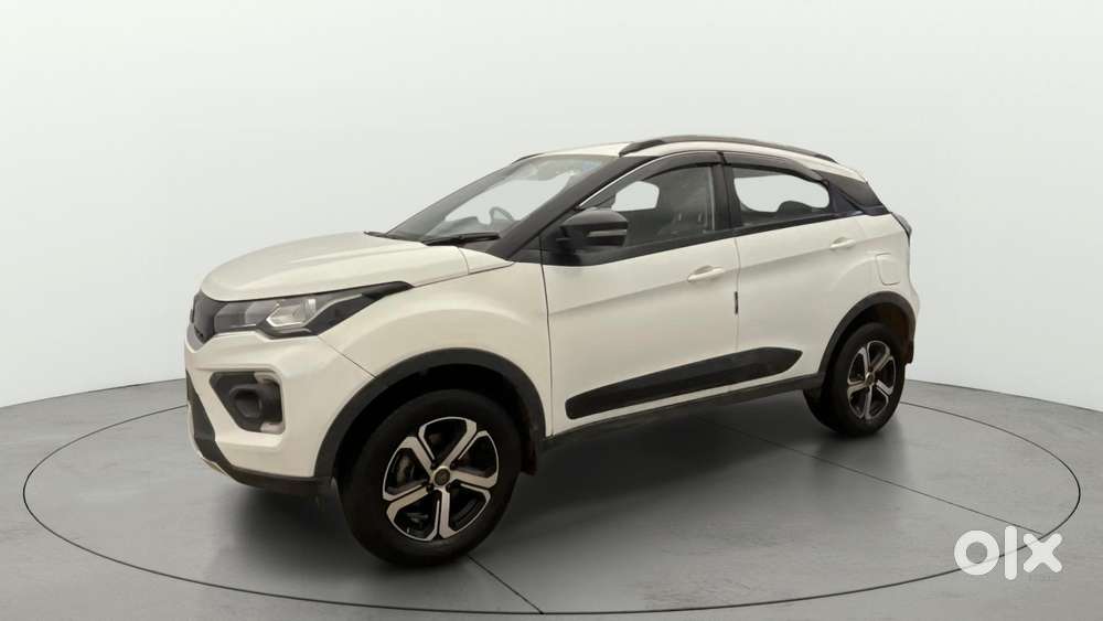 Tata Nexon 1.2 Revotron Xza Plus, 2023, Petrol