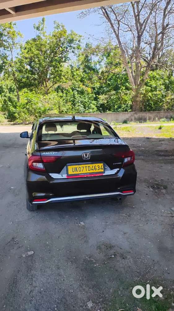 Honda Amaze 2023 Petrol 70000 Km Driven