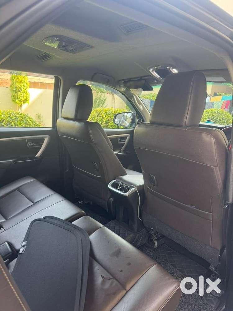 Toyota Fortuner 2016 Diesel Well Maintained