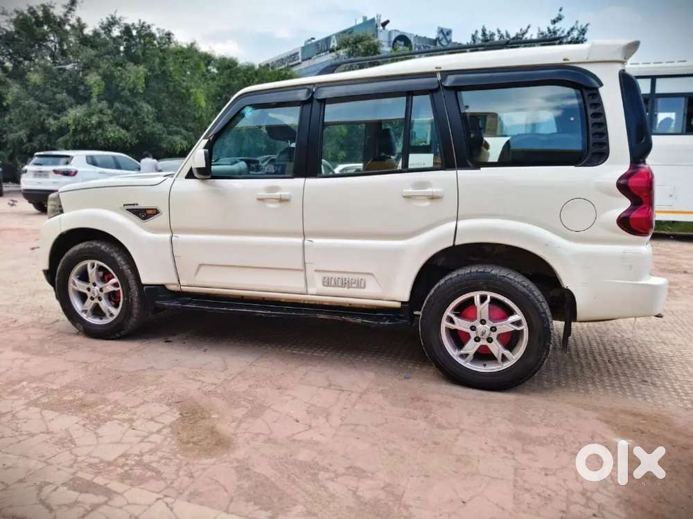 Mahindra Scorpio Diesel 2017