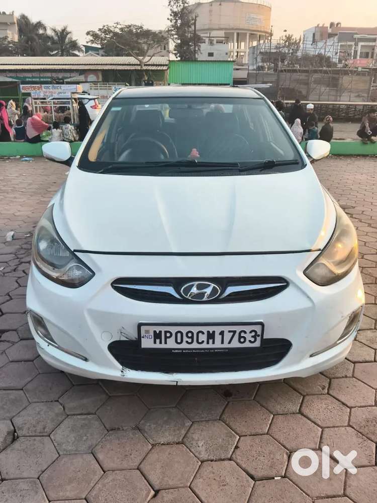 Hyundai Verna 2013 Diesel 81000 Km Driven