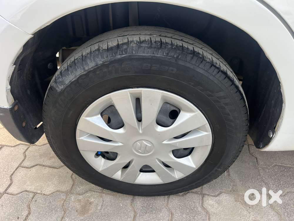 Maruti Suzuki Swift Dzire 1.2 Vxi Bsiv, 2012, Petrol