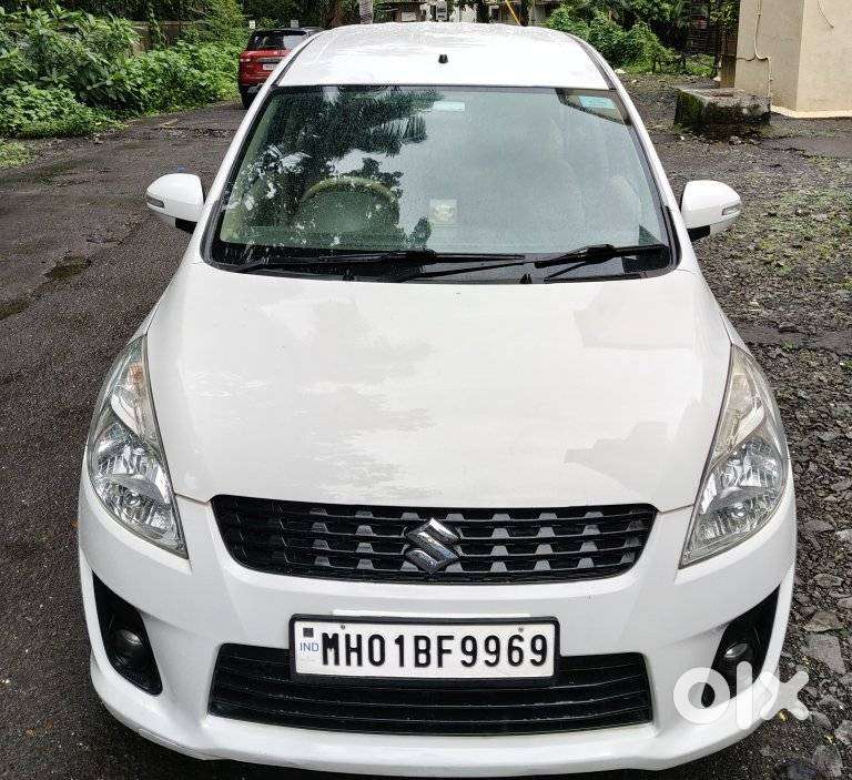 Maruti Suzuki Ertiga Zxi, 2012, Petrol