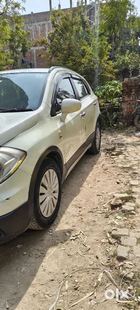 Maruti Suzuki S-cross 2017 Diesel Well Maintained