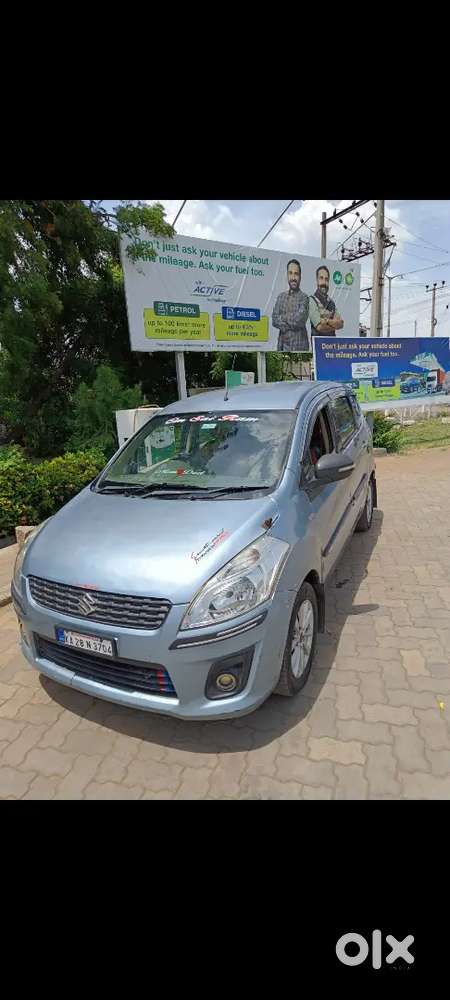Maruti Suzuki Ertiga Zdi 2012