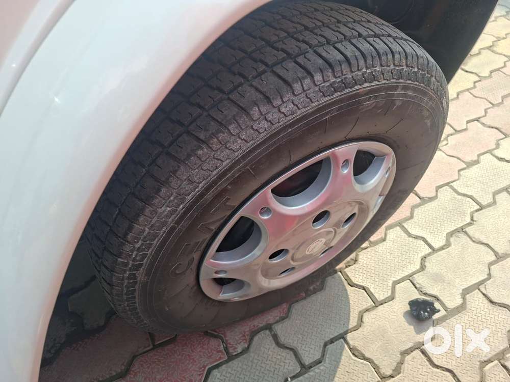 Mahindra Bolero 2001-2010 Plus Ac Bsiii, 2018