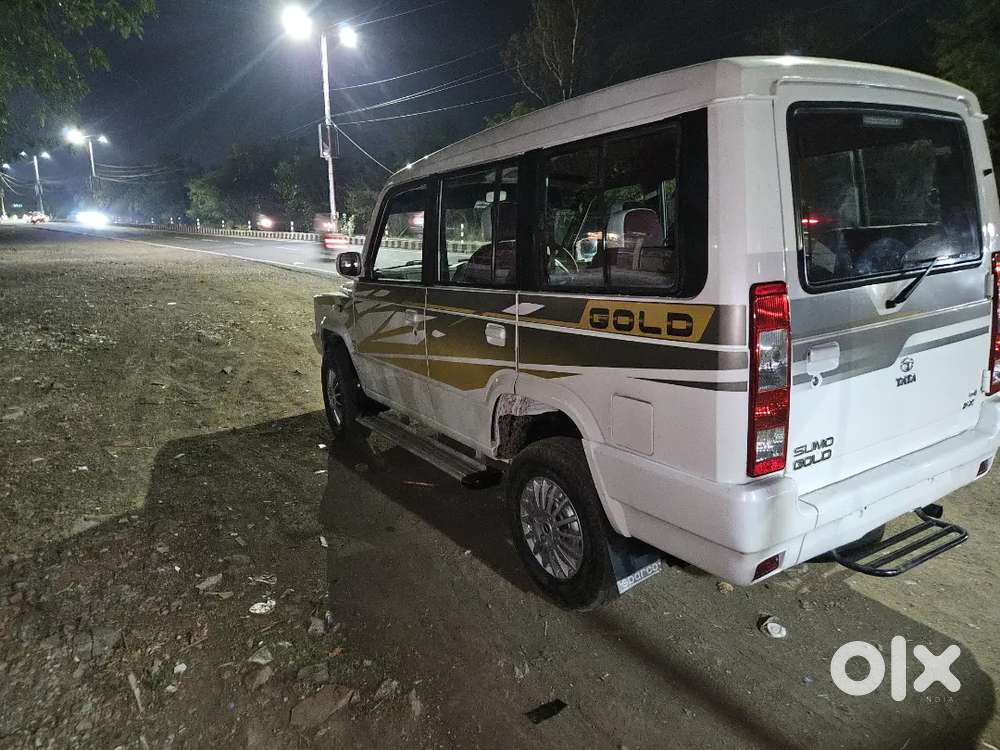 Tata Sumo Gold 2013 Diesel Well Maintained Top Model