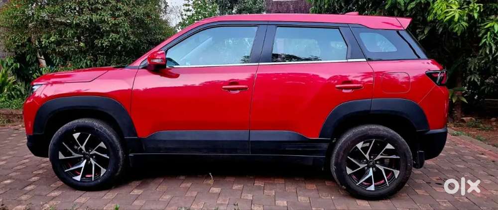 For Sale: Maruti Brezza 1.5 Lxi 2024 (feb 2025 Regd) - Like Brand New!