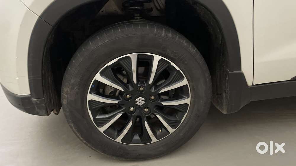 Maruti Suzuki Vitara Brezza 1.5 Zxi Plus At, 2022, Petrol