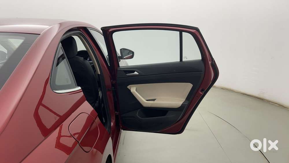 Volkswagen Virtus 1.0 Topline Tsi At, 2022, Petrol