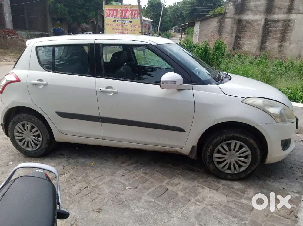 Maruti Suzuki Swift 2011 Petrol