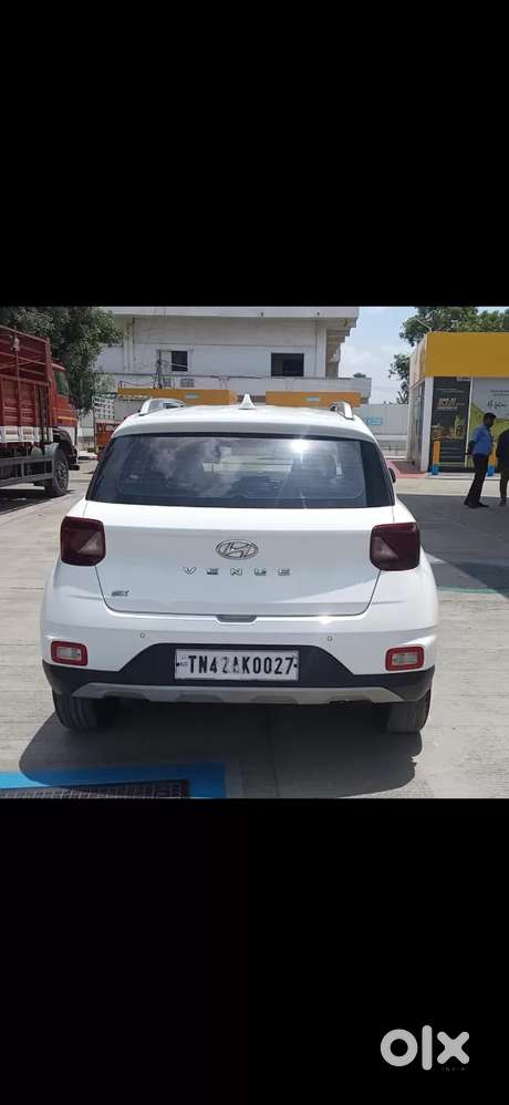 Hyundai Venue 1.5 S (o) Crdi, 2022, Diesel