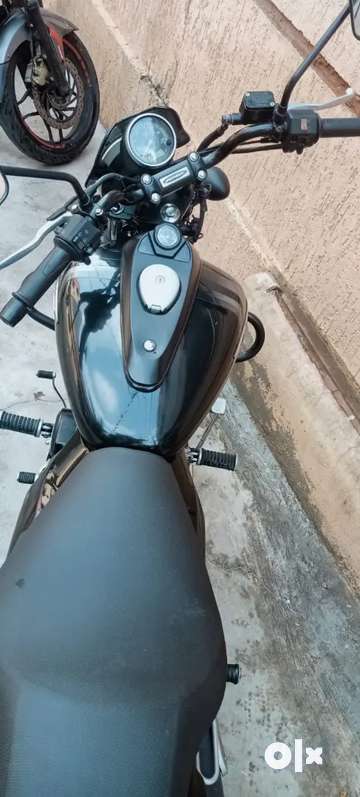 Bajaj avenger 2021 online new model