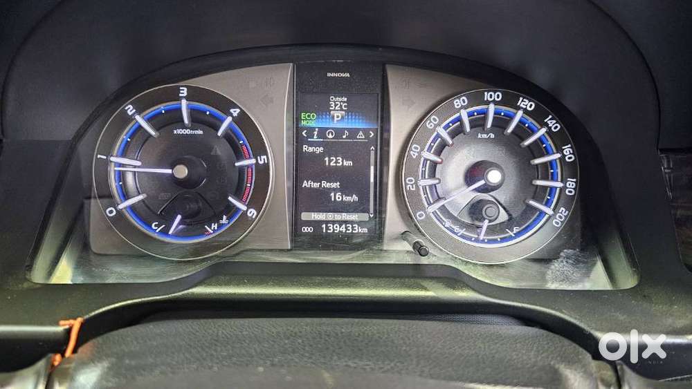 Toyota Innova Crysta 2.8z Automatic, 2017, Diesel