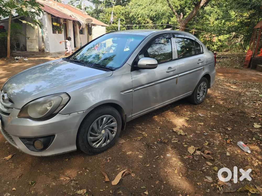Hyundai Verna 2010 Diesel 100000 Km Driven