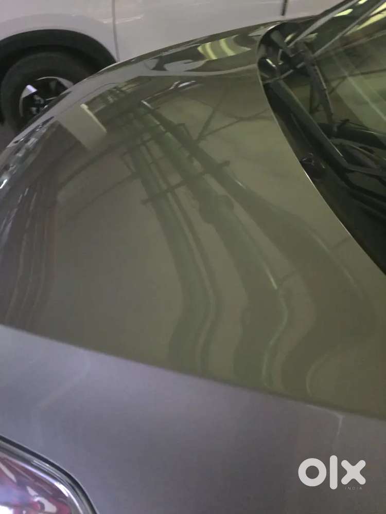 Suzuki Baleno Manual Delta  2018 Driven  43400 Km Silver. Hr 26 Number