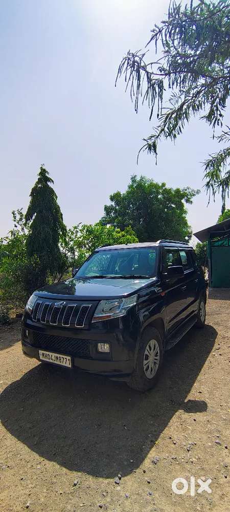 Mahindra Tuv 300 2018 Diesel Well Maintained