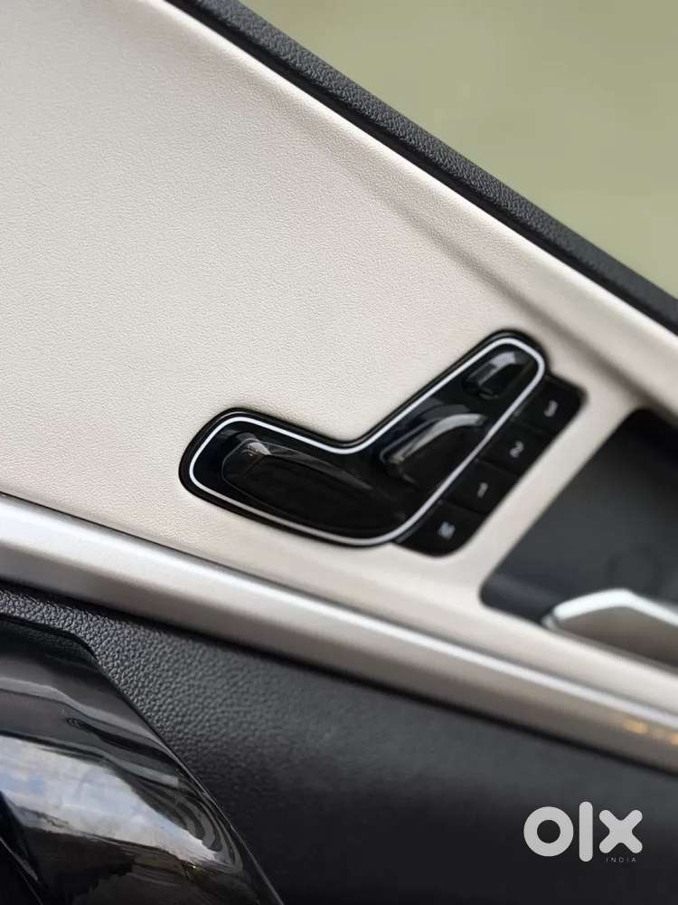 Mahindra Xuv700, 2022, Diesel