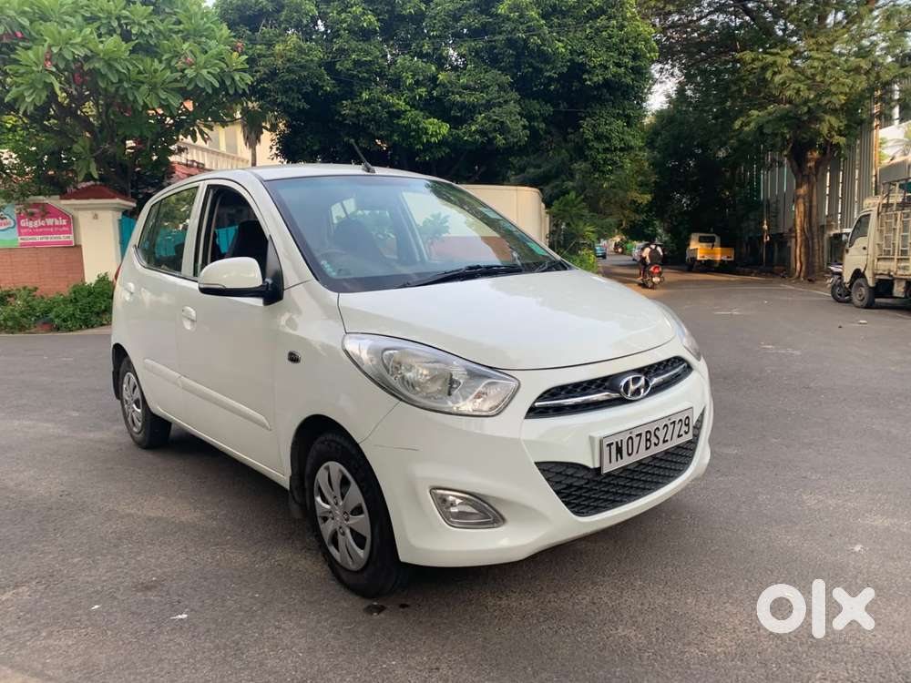 Hyundai I10 Sportz At, 2012, Petrol
