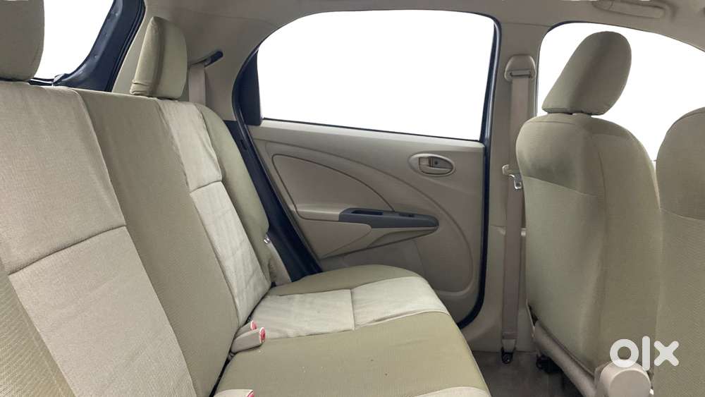 Toyota Etios Liva 2014-2016 G, 2015, Petrol