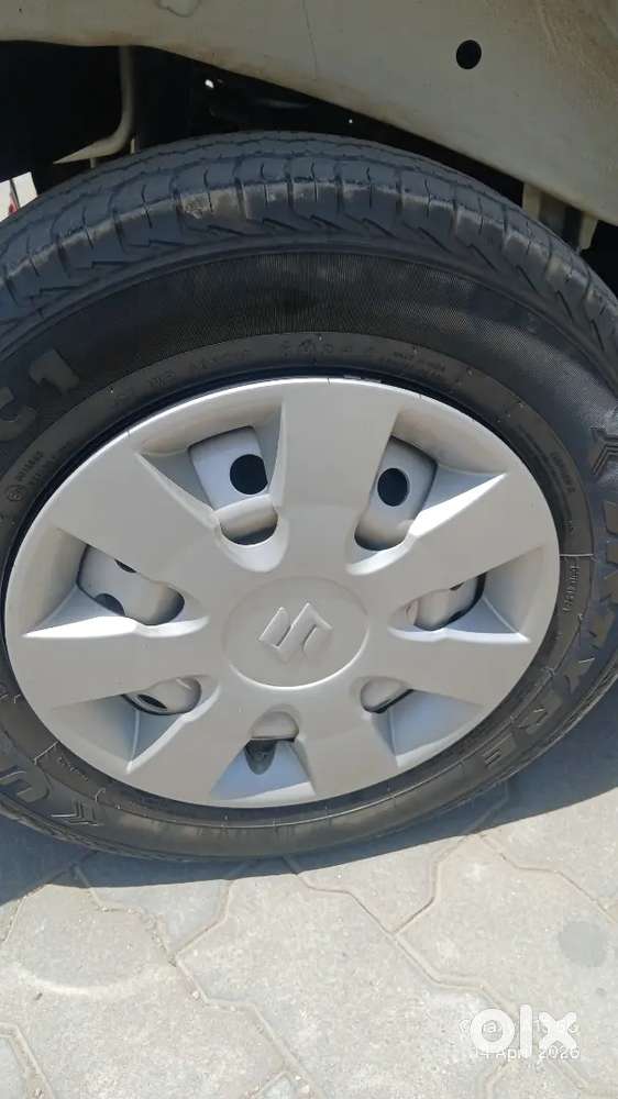 Maruti Suzuki Eeco 2024 Cng & Hybrids 24500 Km Driven Like New