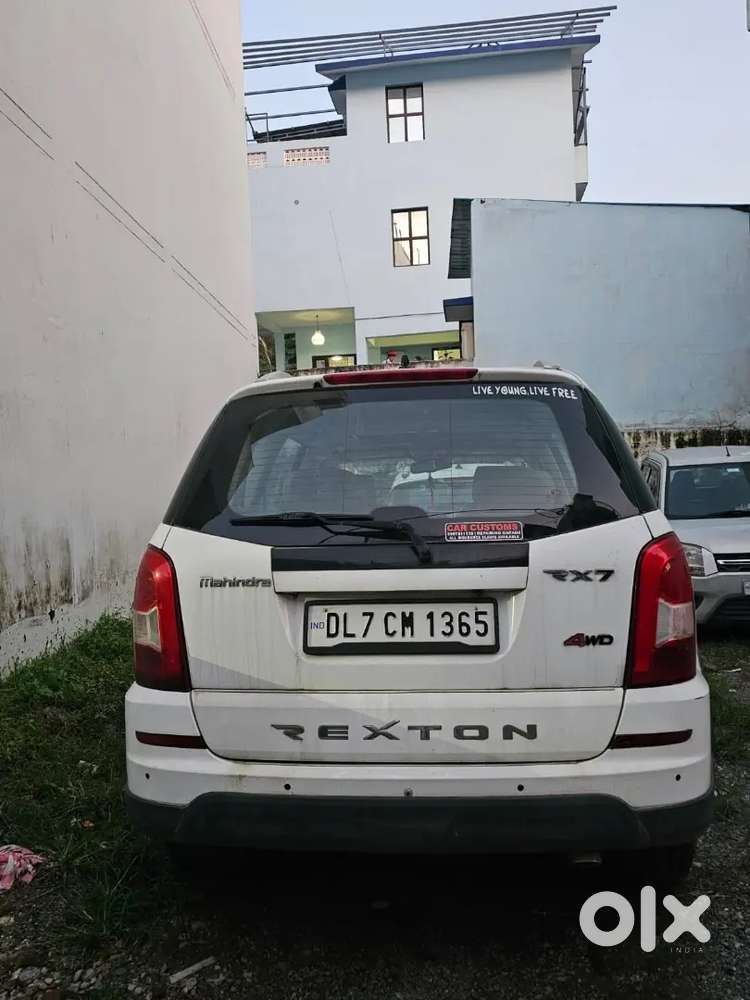 Mahindra Rexton Rx7 Awd Diesel 2013