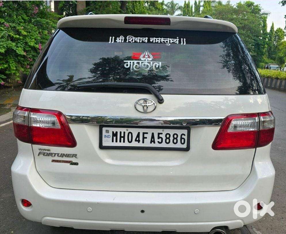 Toyota Fortuner 3.0 4x4 Manual, 2011, Diesel