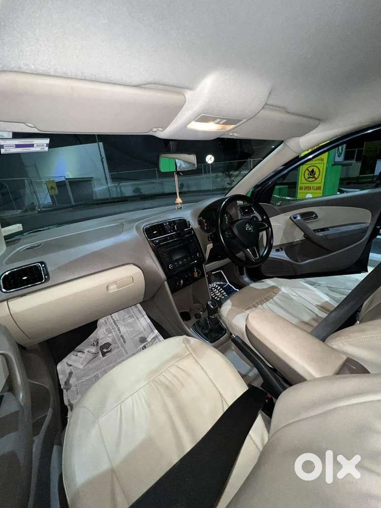 Skoda Superb Petrol 2016