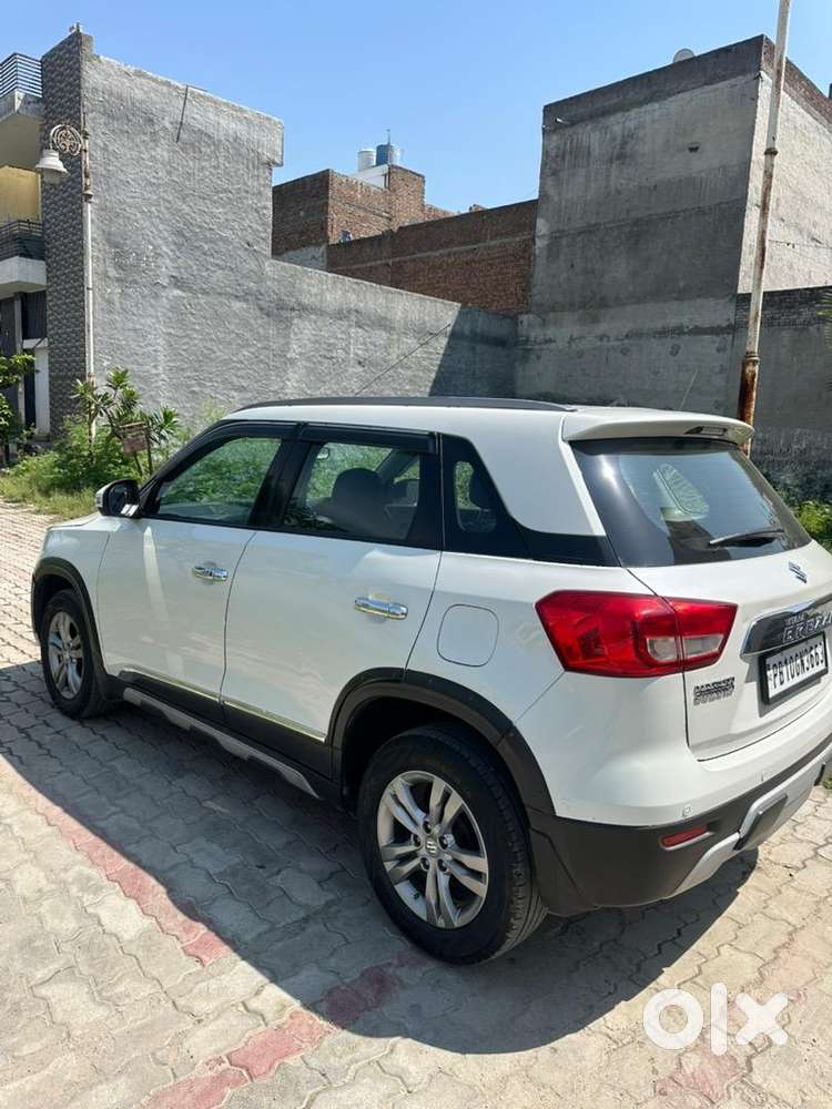 Maruti Suzuki Brezza 2017 Diesel 75000 Km Driven