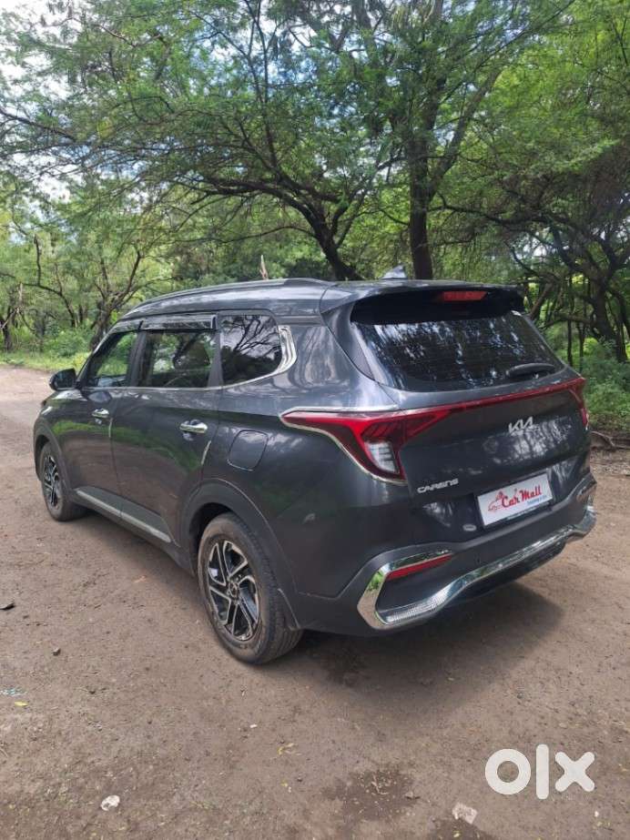 Kia Carens Luxury (o)1.5 Diesel At 7 Str, 2023