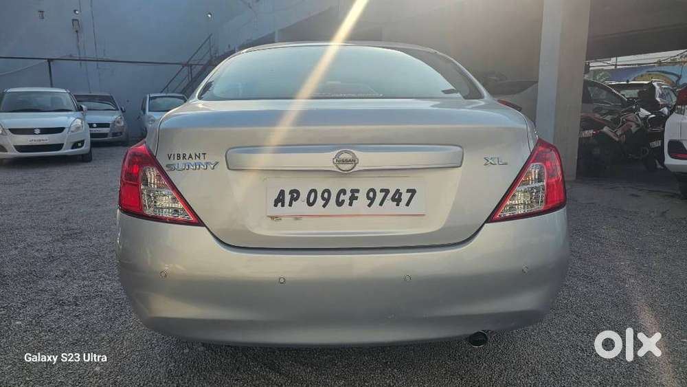 Nissan Sunny Xe, 2012, Petrol