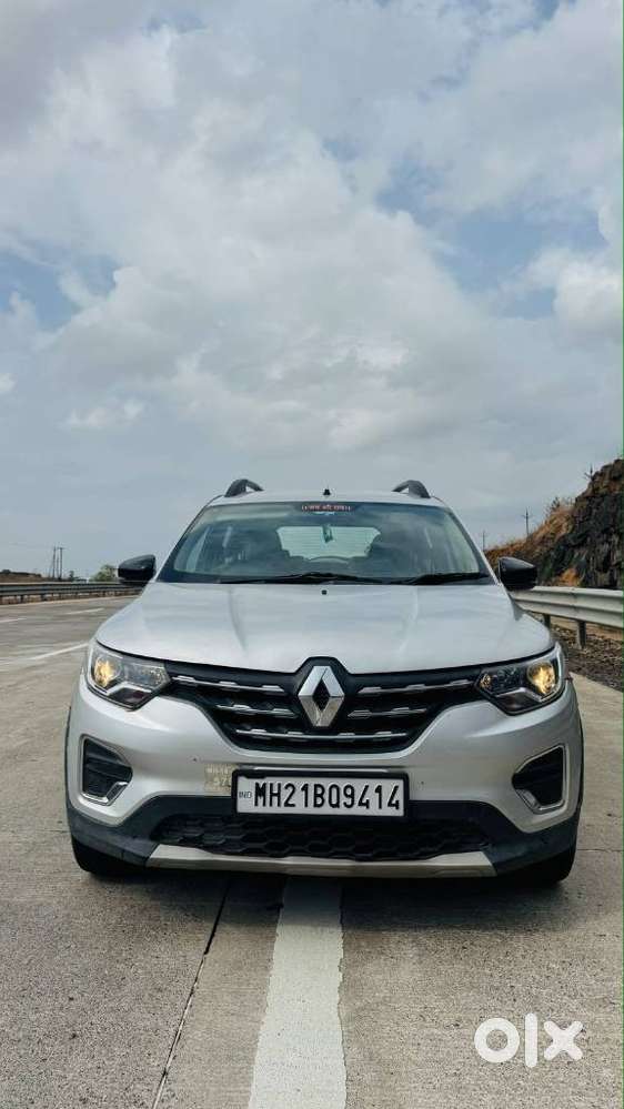 Renault Triber Rxz, 2022, Petrol