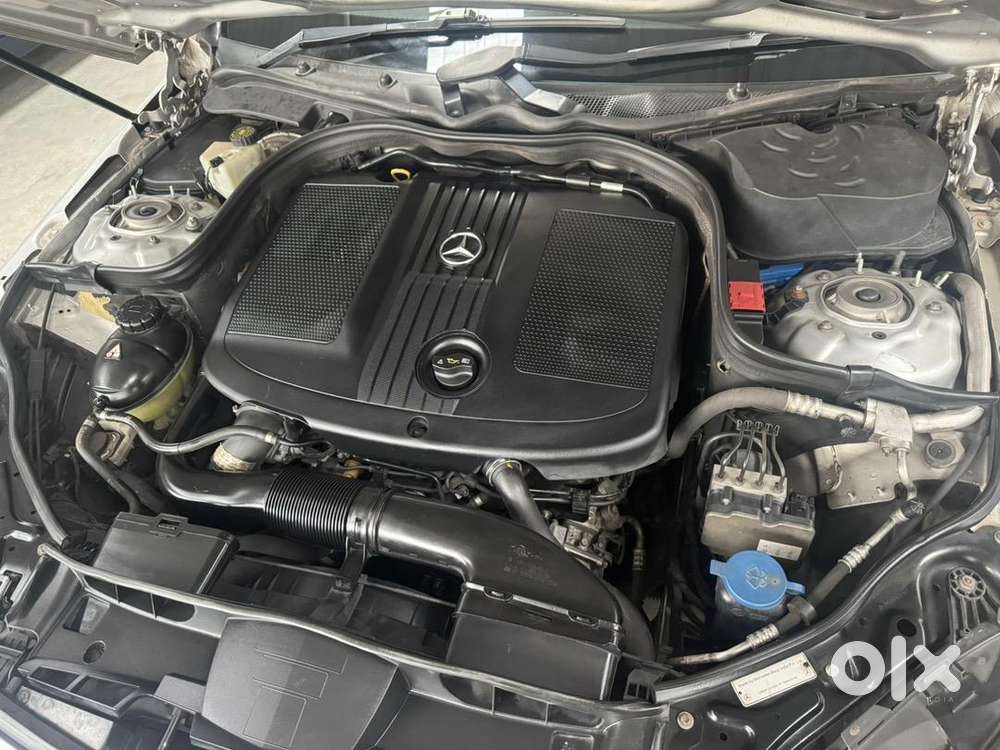 Mercedes-benz E 250 Cdi Avantgarde 2015  Fully Company Serviced