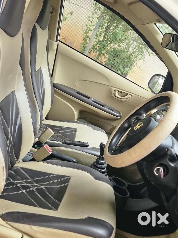 Honda Brio, 2013, Petrol