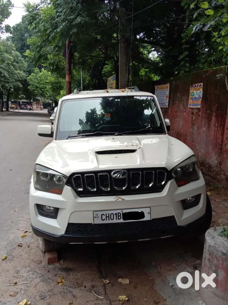 Mahindra Scorpio S10 Diesel Manual 2017