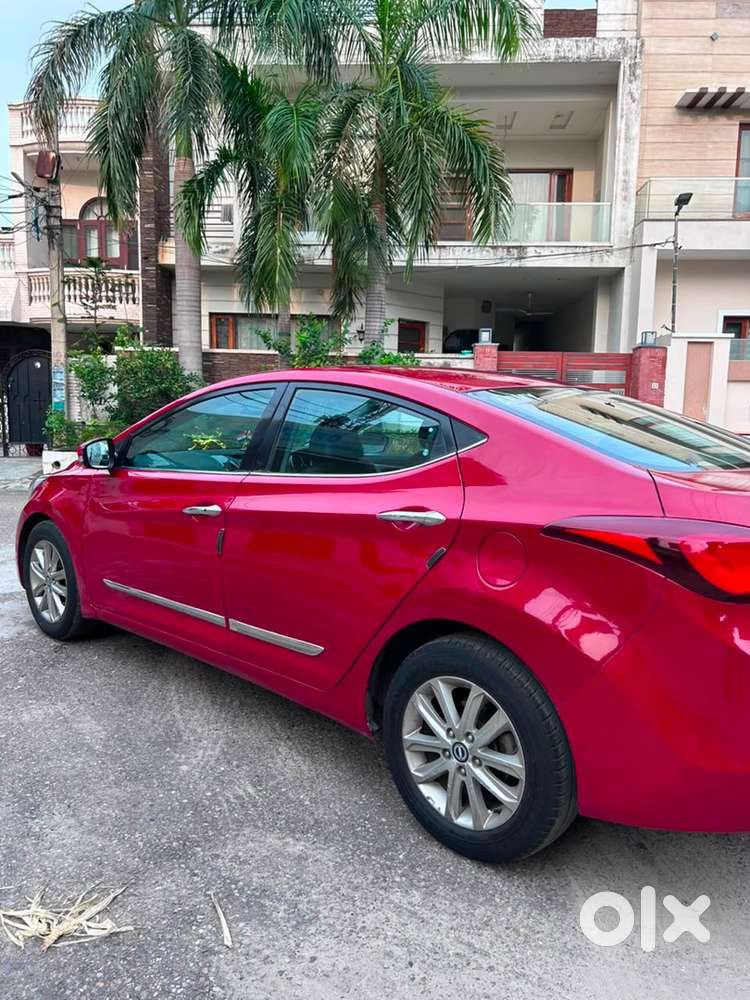 Hyundai Elantra Petrol 2015 Automatic Top Model Ventialed Seats