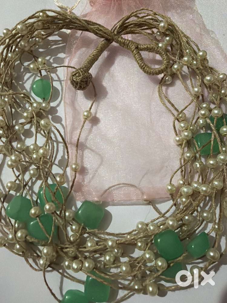 handmade necklace with organic thread green color) Women