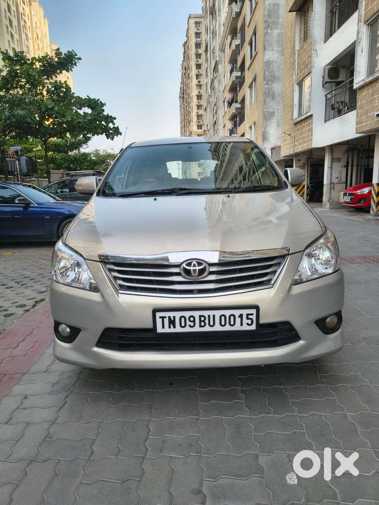 Toyota Innova 2.0 V, 2013, Diesel